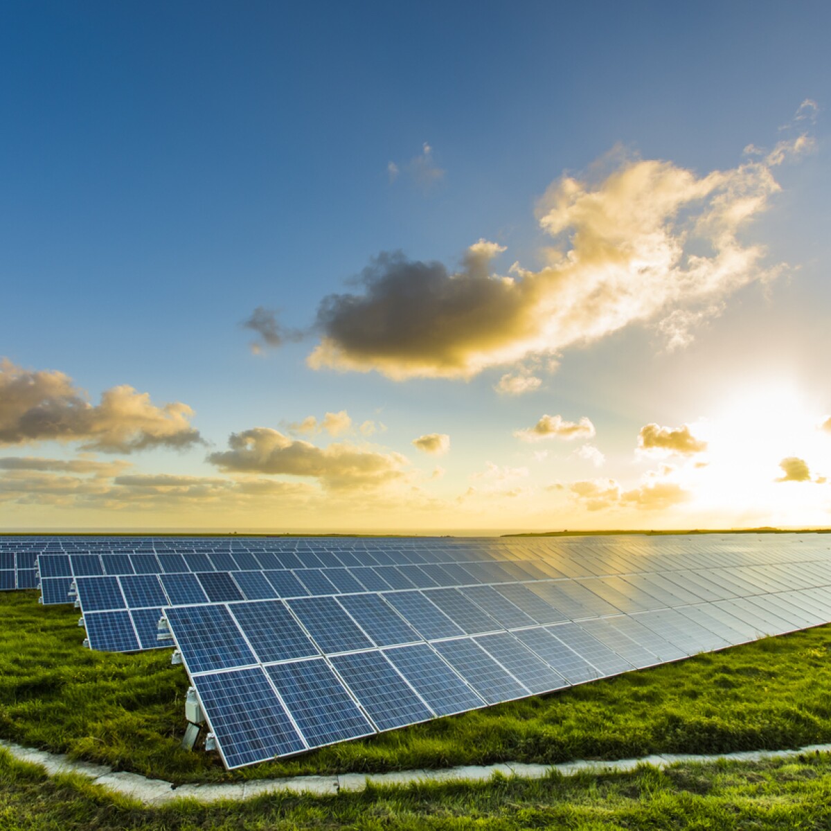 MIRA adquiere el 90% de un portafolio de energía solar en México