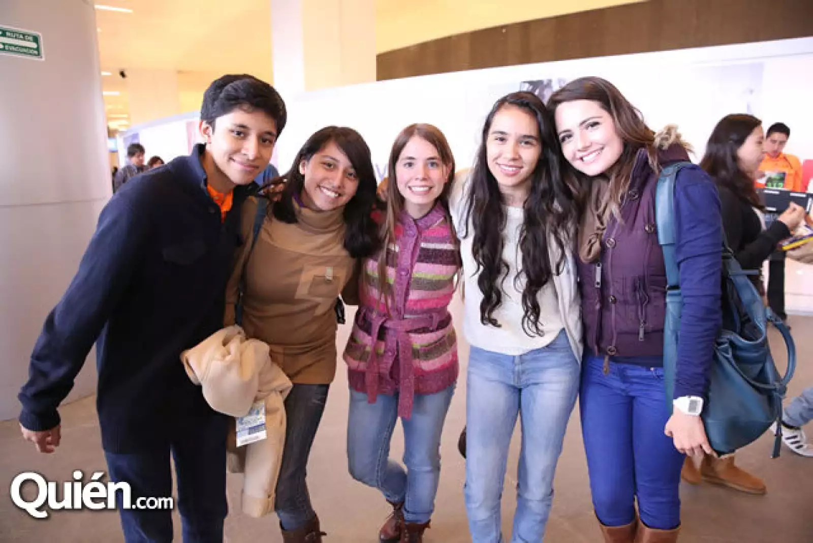 Sebastián Valderrabano,Ivana Galicia,Karla Chávez,Marcia Medleg y Carolina Rivas