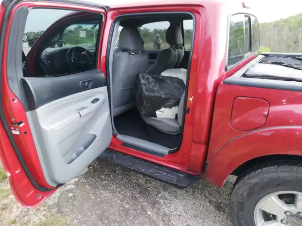 Camioneta con droga.jpeg