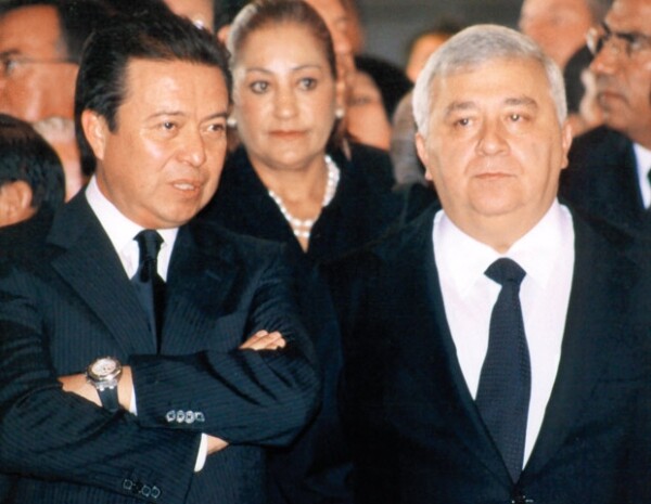 OBSERVADORES. César Camacho Quiroz y Emilio Chuayffet, ambos ex gobernadores del Estado de México.