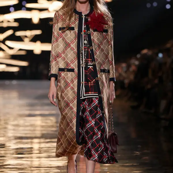 Chanel S27 040.jpg