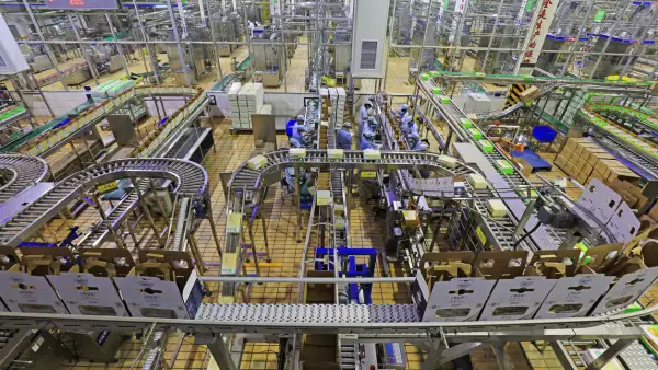 Planta de producción de alimentos envasados. 