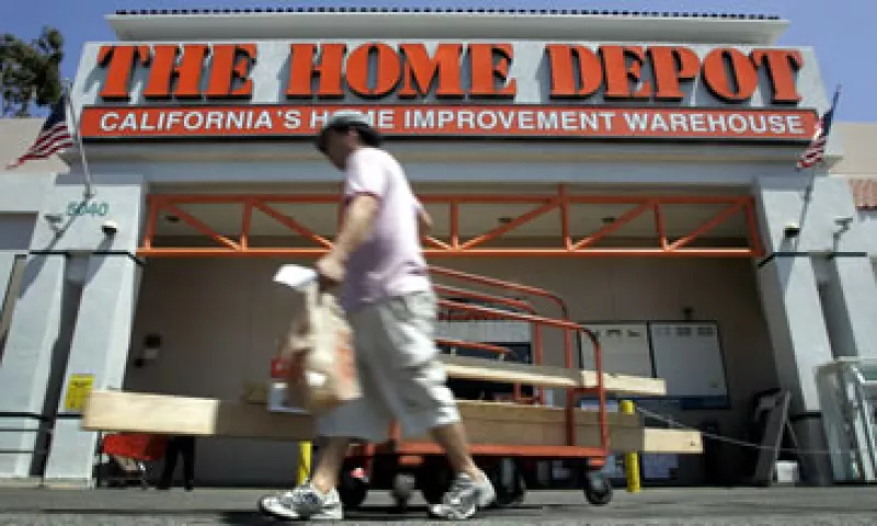 Home Depot se rehusó a decir cuando hará el cambio de móviles. (Foto: AP)