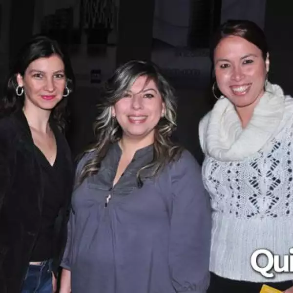 Brindis Navideño Iza Business Centers