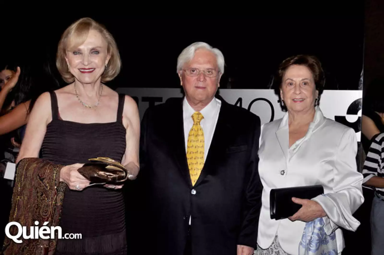 Avelina de Vega de Treviño,Guillermo Zambrano y Estela de Zambrano.