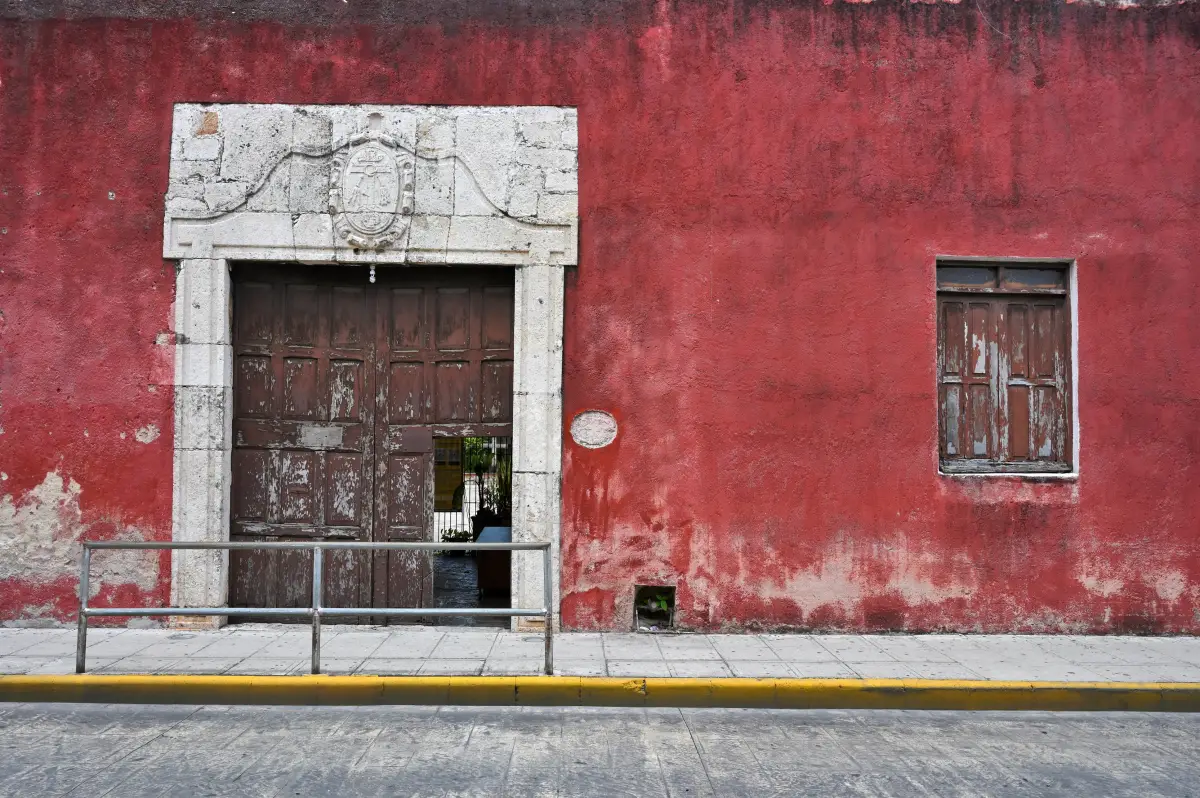 1 de cada 4 mexicanos vive en inmuebles de más de 50 años de antigüedad, pero sin pagar renta
