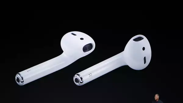 AirPods