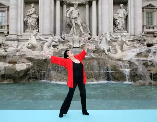 Minnelli cuenta con premios Oscar, Tony, Grammy y cientos de otros galardones.