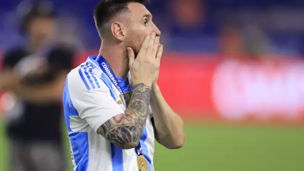 Lionel Messi lesionado de tobillo