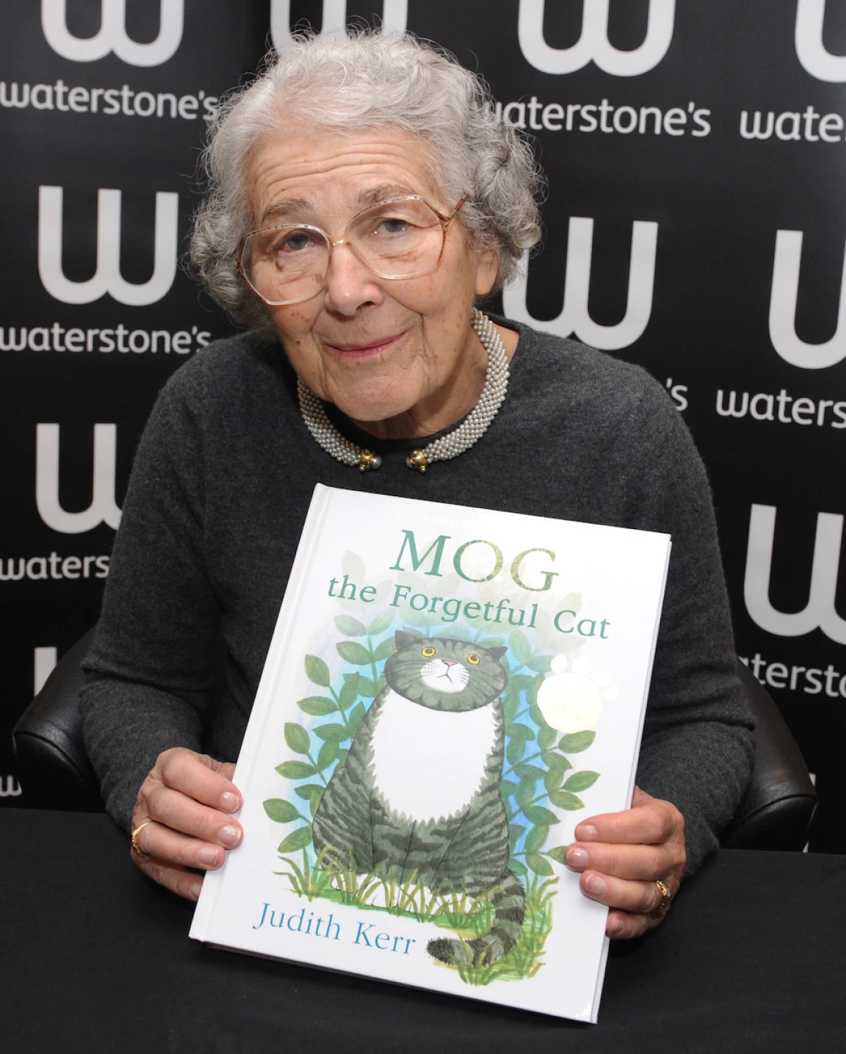 UK- "Judith Kerr" book signing in London