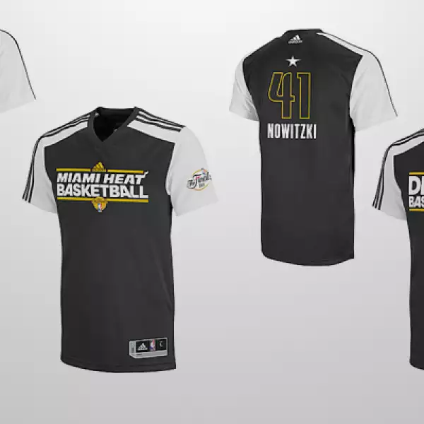 Estas casacas son de tela antitranspirante. Tienen un precio de 44.99 dólares más envío.