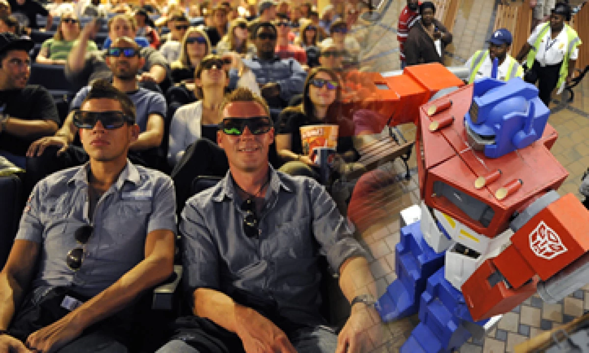 La tercera entrega de la saga es producida y dirigida por Michael Bay. (Foto: AP)