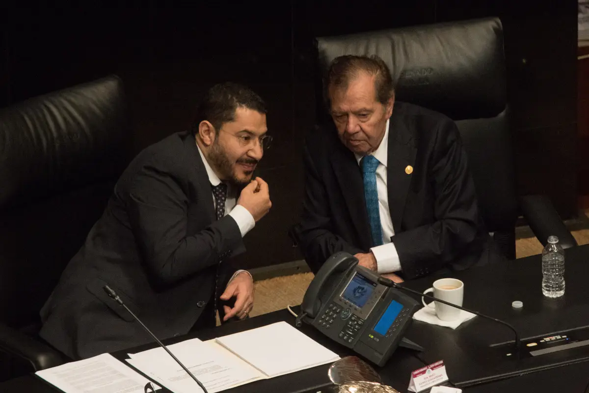 Debate. Los legisladores de Morena también tuvieron desacuerdos.