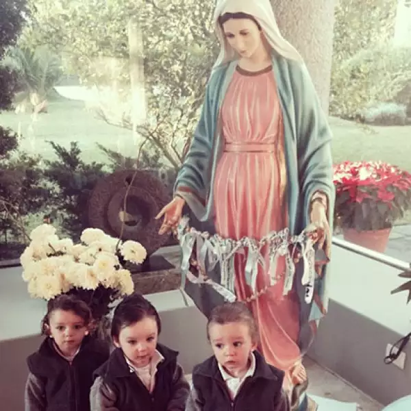 Cuando cumplieron dos años, su mamá se mostró orgullosa y dio gracias a Dios por tenerlos en su vida.