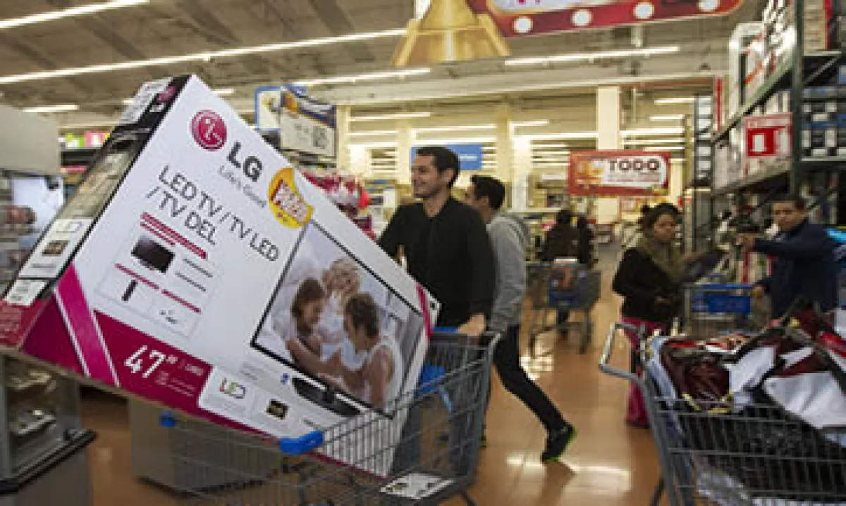 A diferencia de las ediciones del 2011 y 2012, este año El Buen Fin enfrenta un panorama económico adverso, dicen expertos. (Foto: Ana Blumenkron)