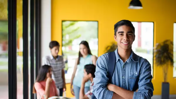 Jóvenes estudiantes