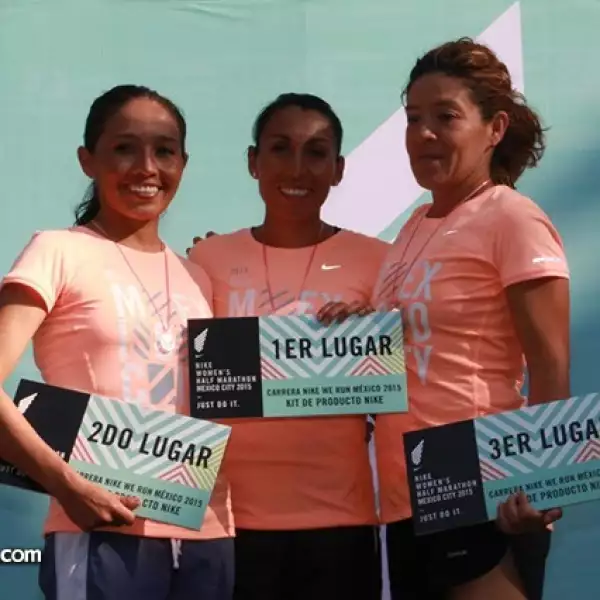 Maribel Percastre,Karina Pérez y Alma Delia Arroyo