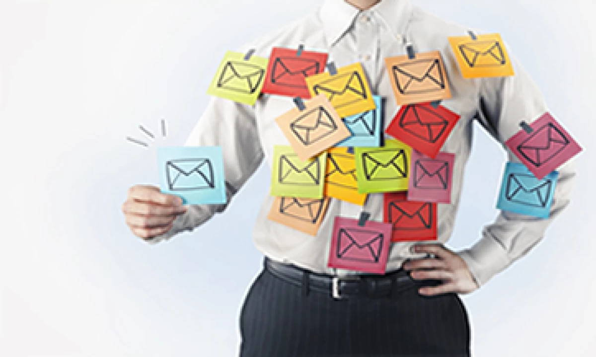 El 87% de los cibernautas se dedica a contestar correos como principal actividad en línea, según la Asociación Mexicana de Internet. (Foto: Getty Images)