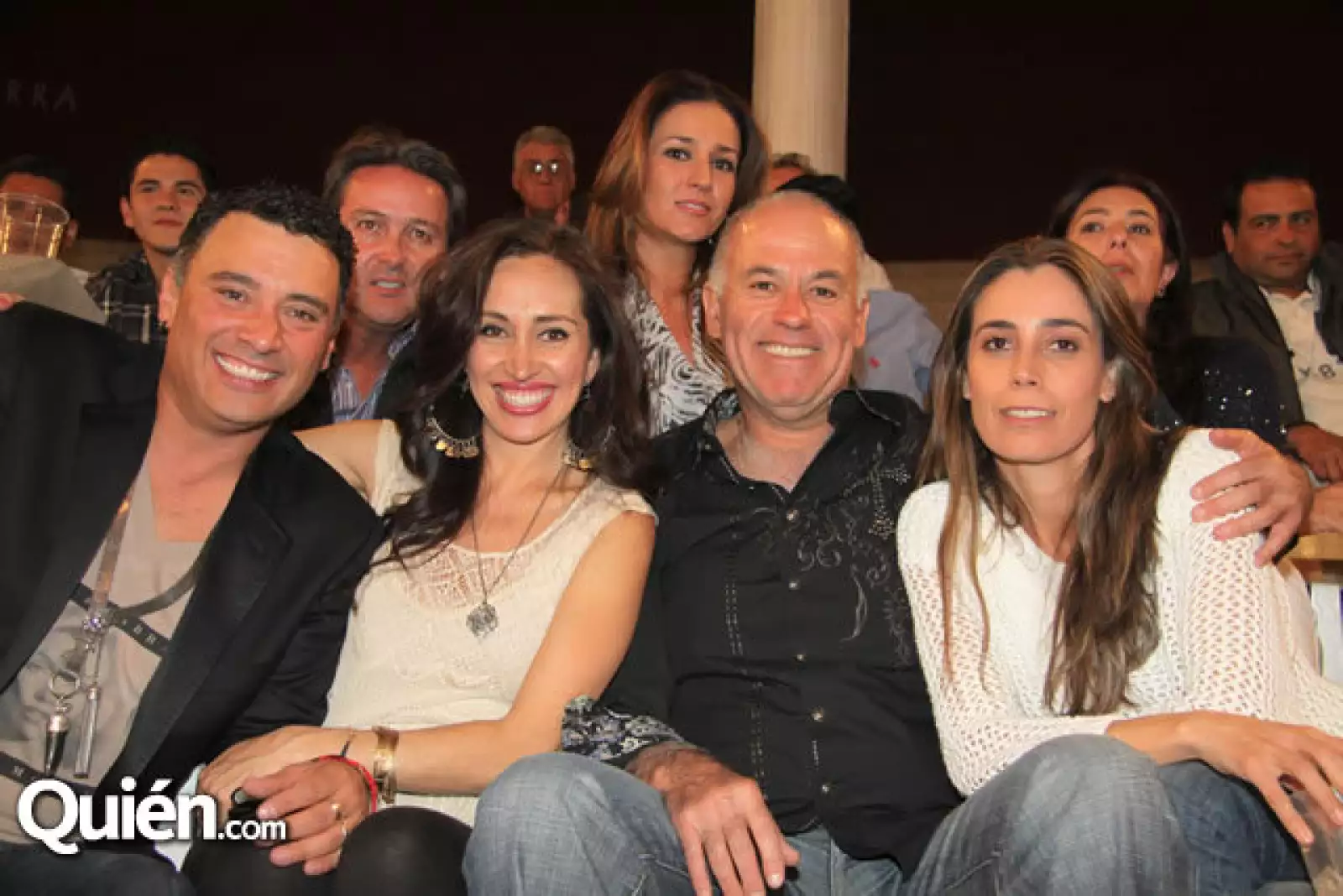 Miguel Calzada,Bertha Cordova,Claudia Maestre,Lagar González,Mar Montes,Juan de Alba,Alicia Pérez