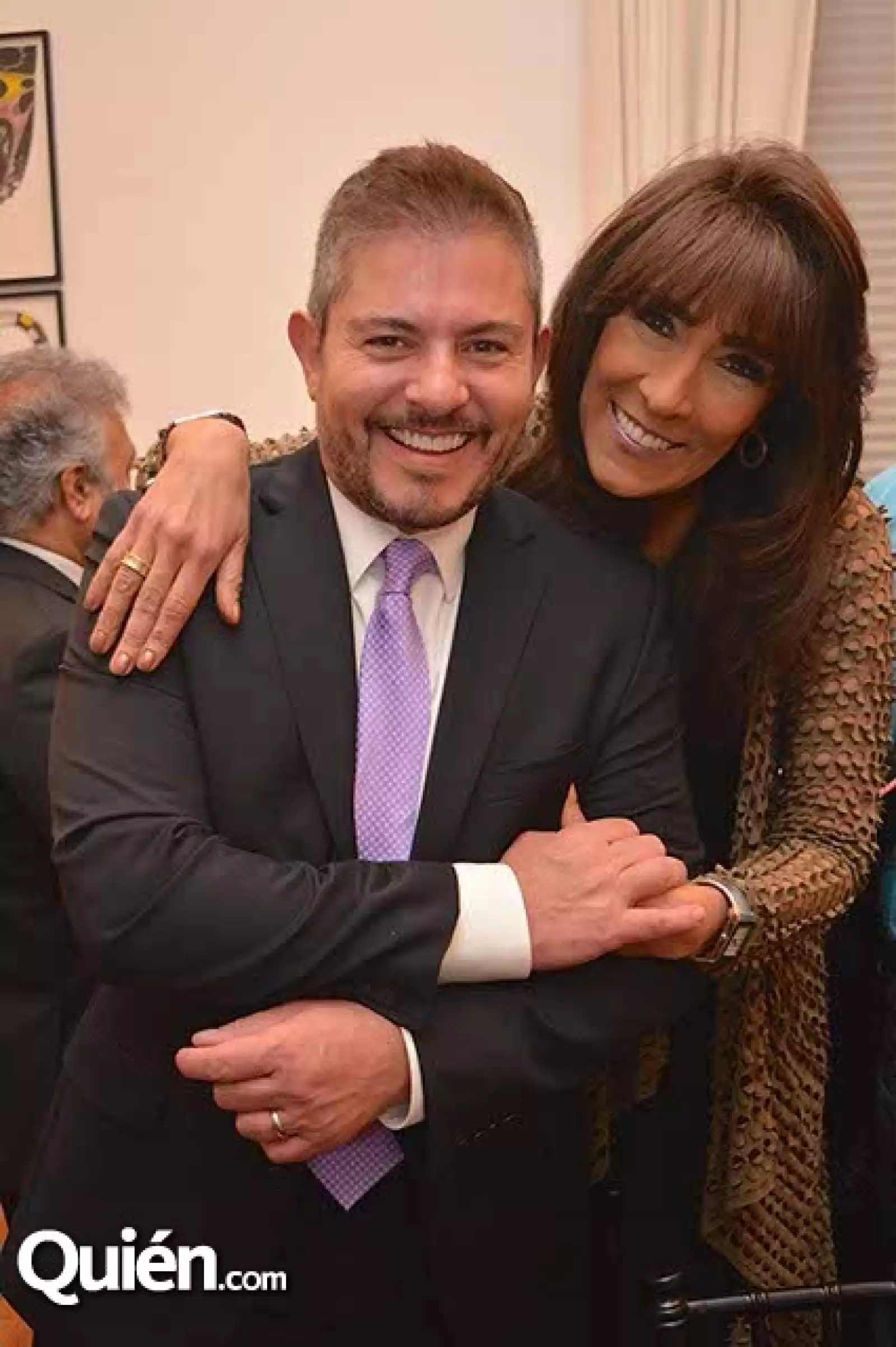 Ernesto Laguardia y Lulú Dussauge.