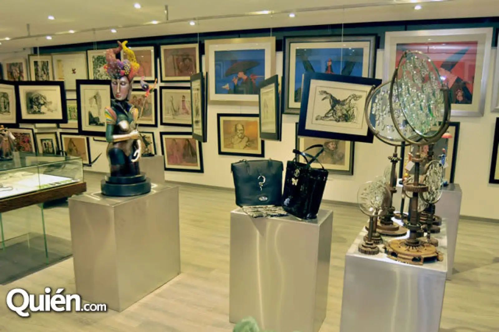 Coctel en la Galería db