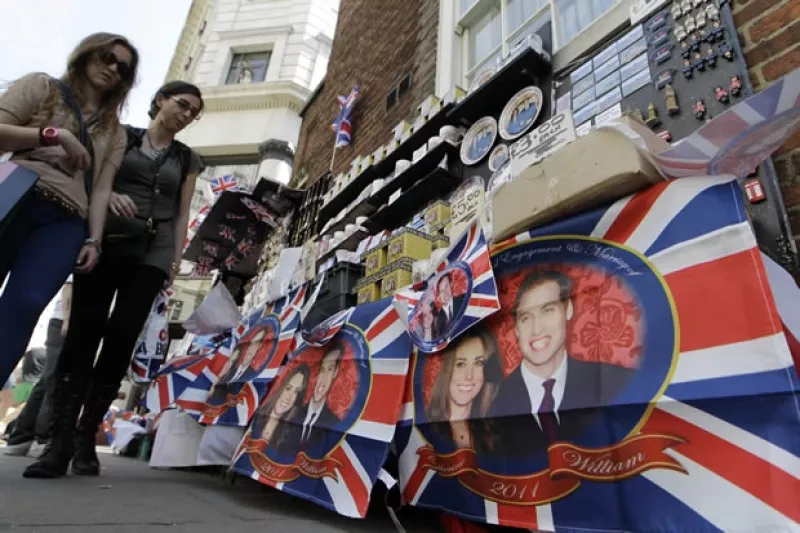 La conductora será representante de Quién en el enlace de Guillermo de Inglaterra y Kate Middleton, confiesa que se siente honrada por haber sido elegida.