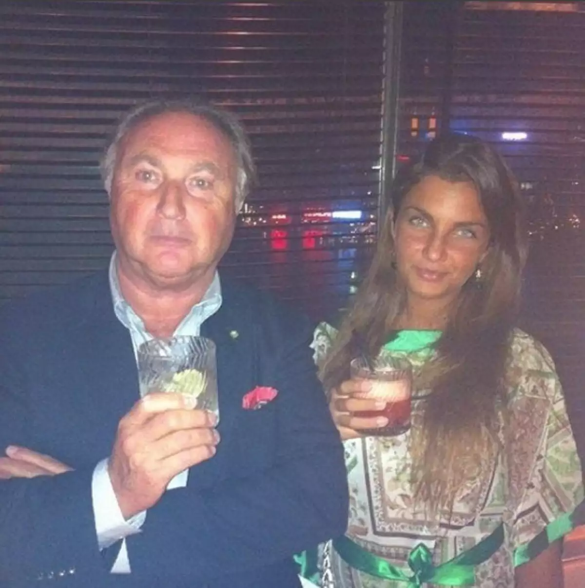 Elettra con su papá, el empresario Tonino Lamborghini, hijo del fundador de la automotriz.