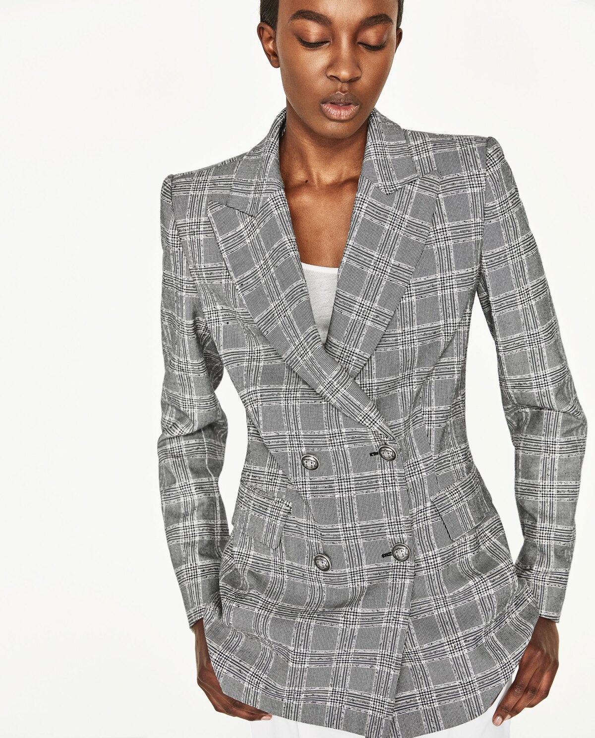 La blazer de Zara que todo mundo lleva