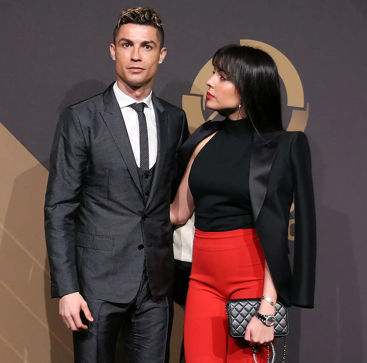 CRISTIANO-RONALDO-ESPOSA.jpg