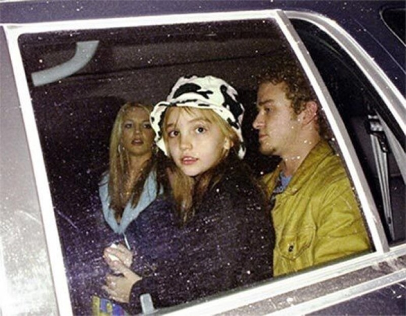 La hermana menor de Britney Spears, Jamie Lynn compartió junto a un extraño mensaje, una imagen en la que aparecen Justin, Britney y Jamie cuando las estrellas del pop eran novios.