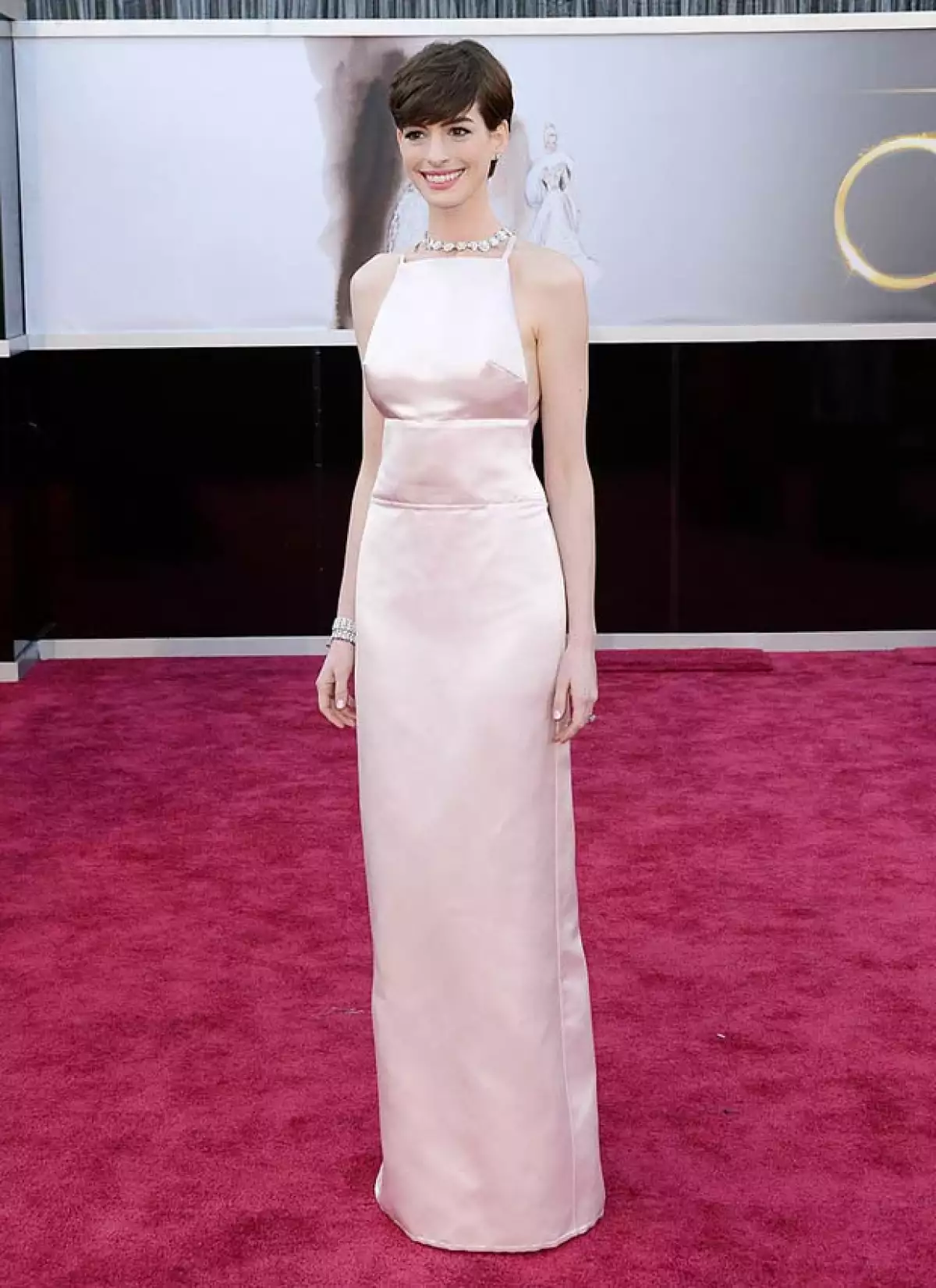 Este es el vestido que hizo sentir incómoda a la actriz.