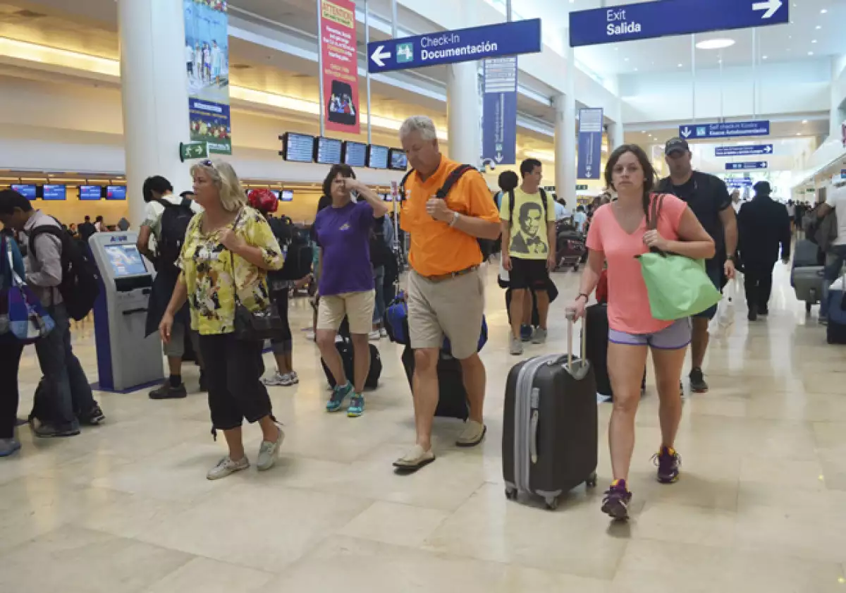 aeropuerto cancun asur
