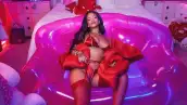 RIHANNA.jpg