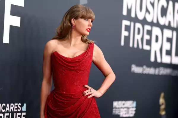 justin baldoni solicita declaracion jurada de taylor swift