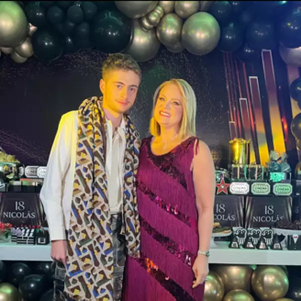 Nicolás- Erika-Buenfil