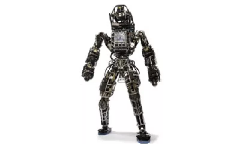 Atlas aún necesita de estar conectado a la corriente para poder funcionar. (Foto: Boston Dynamics)