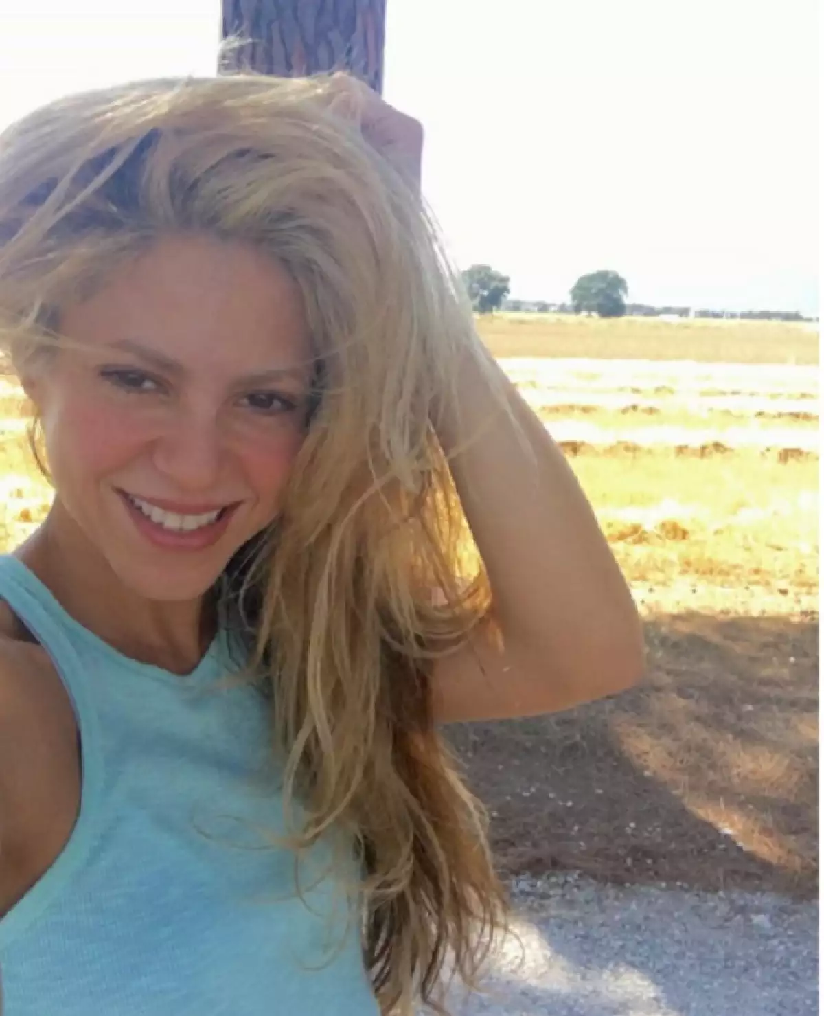 Esta es la selfie que Shakira se logró tomar después de media hora de intentos.