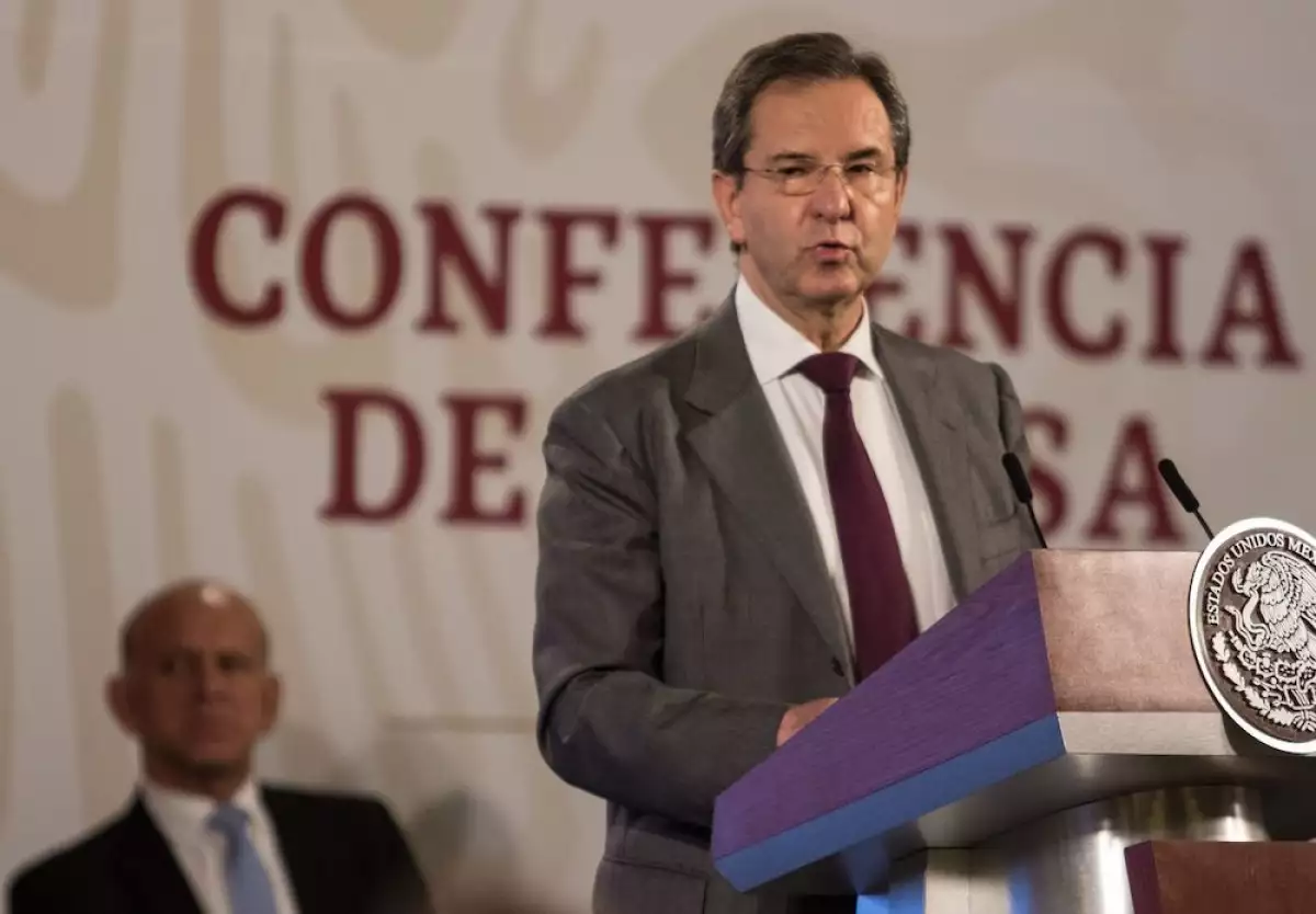 Esteban Moctezuma Barragán, titular de la Secretaría de Educación Pública, en la conferencia matutina del día de hoy, en la que se anunció el inicio de la Fase Tres de la Contingencia Sanitaria por la pandemia de COVID-19.