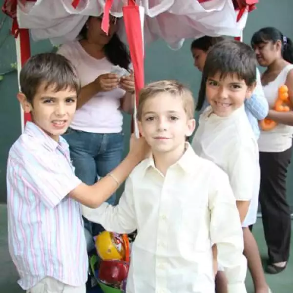 Bautizo Ricardo y Alina Estrada