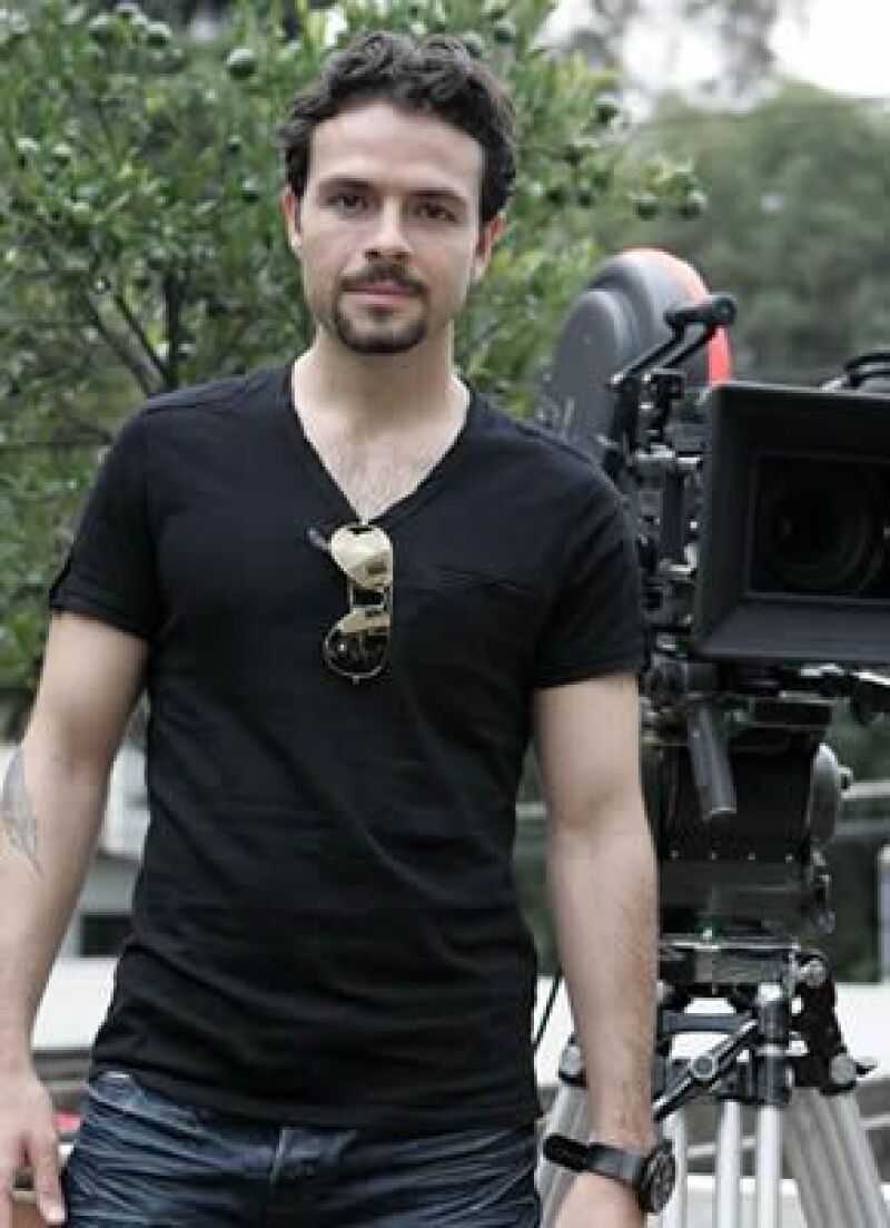 El actor y diseñador de modas estará en la película "Daniel y Ana" y producirá otra con Bárbara Mori.