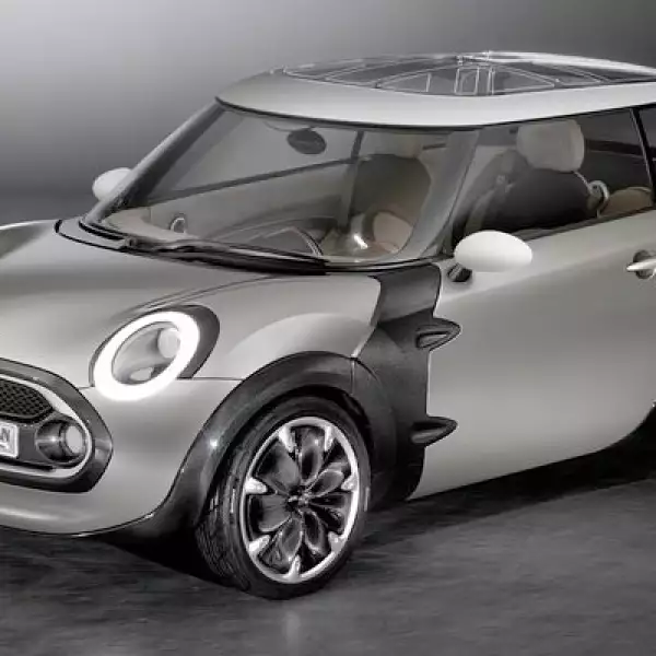 MINI presentó ‘Rocketman’, su nuevo modelo concepto  que aparecerá oficialmente en el AutoShow de Ginebra el 3 de marzo.