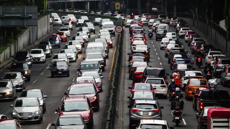 Buscan que más vehículos exenten el pago de tenencia en la Ciudad de México