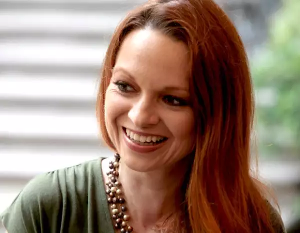 En su primer libro, Doly analiza las princesas de Disney.