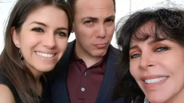 Cristian Castro, Carol Victoria Urban, Verónica Castro
