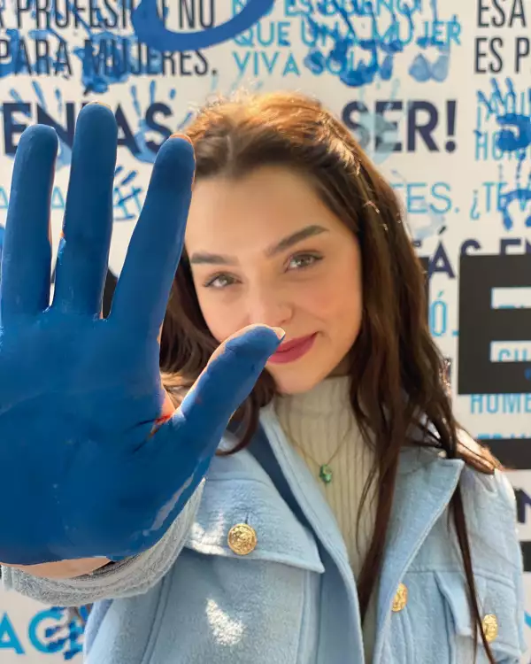 3 Macarena García Secret.jpg