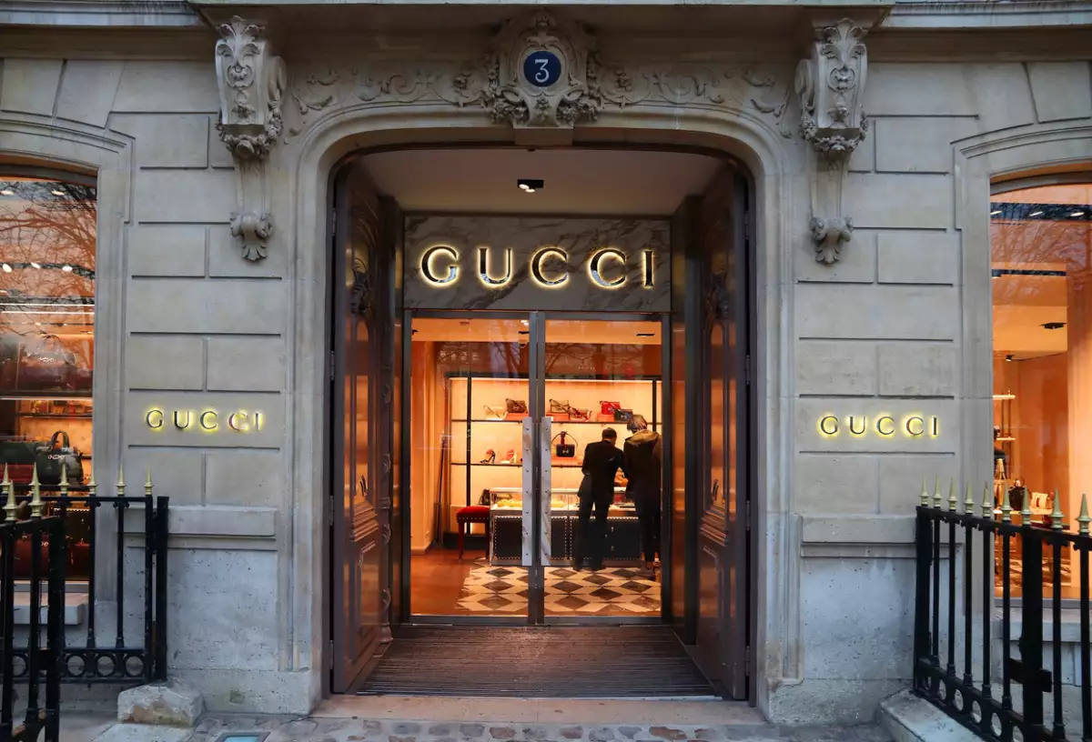 Gucci nombra a nueva director general adjunto