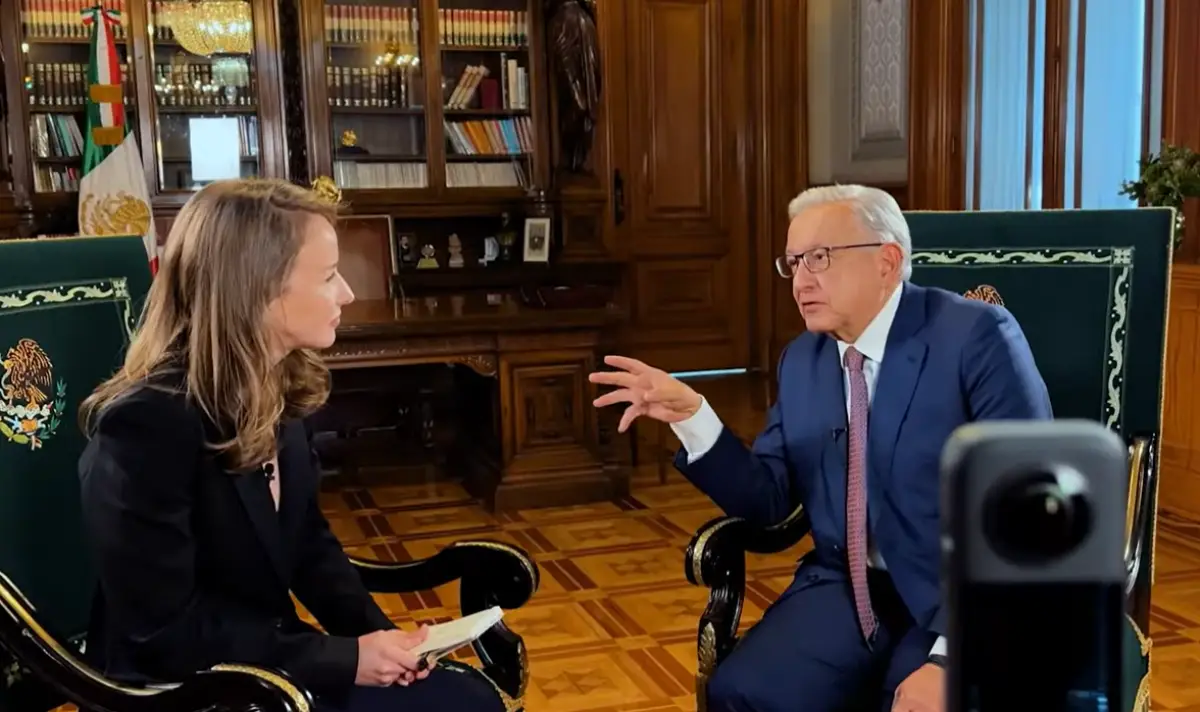 AMLO en entrevista con Inna Afinogenova