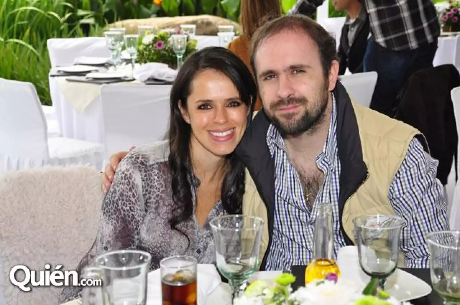 Civil Bety Vega y Rene Palme