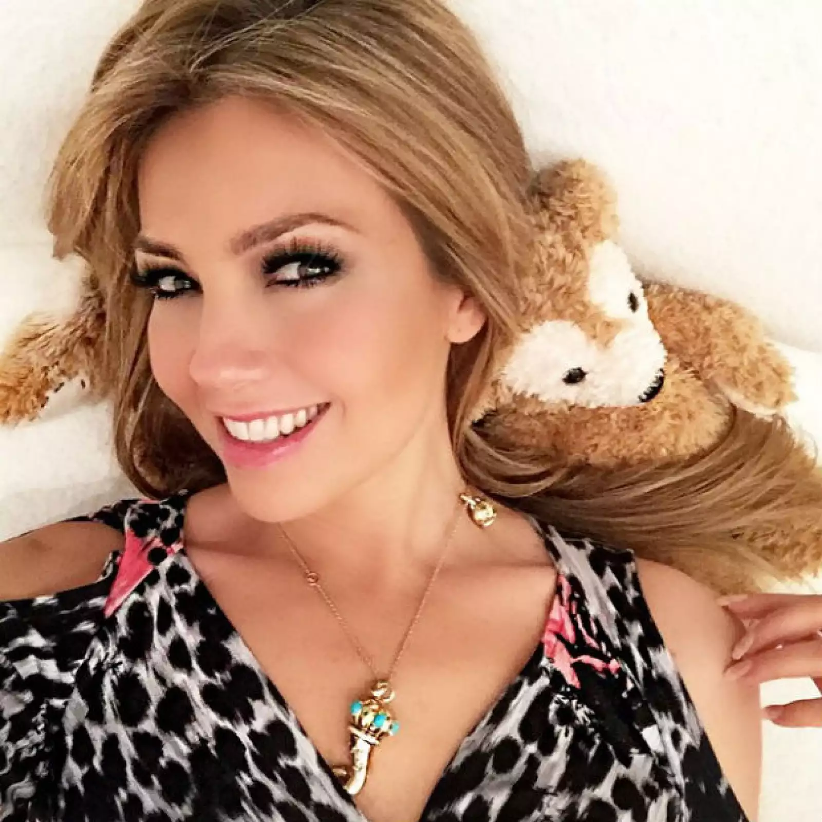 Thalía posó recientemente para Revista Quién, además de presentar su línea de ropa en Macys.