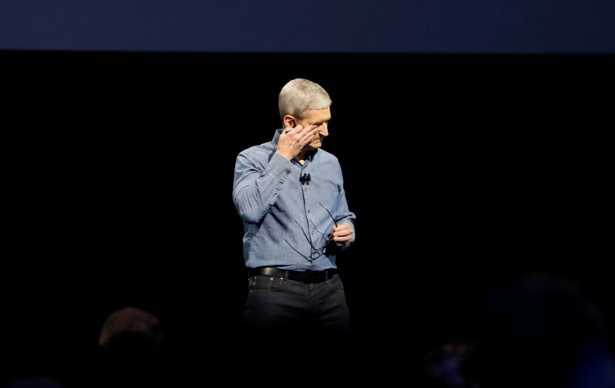 Mercados castigan a Apple